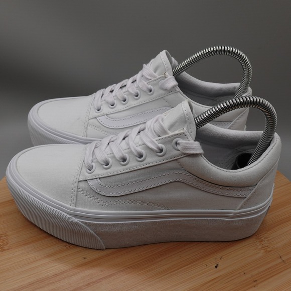 Vans Shoes - Vans Shoes Women 6.5 White Old Skool Stacked Platform Sneakers Skate Road Flaw